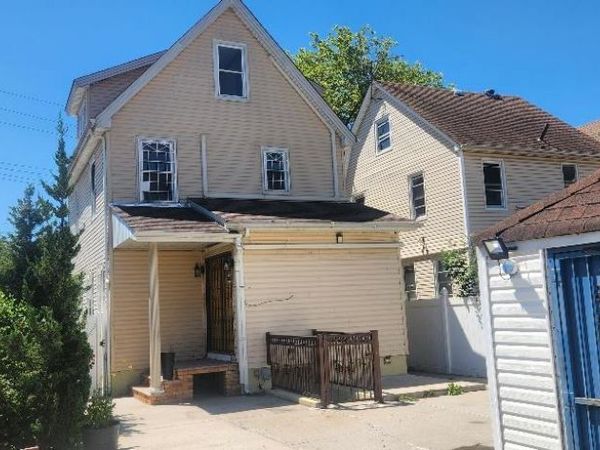 13019 116th Avenue , South Ozone Park, NY 11420