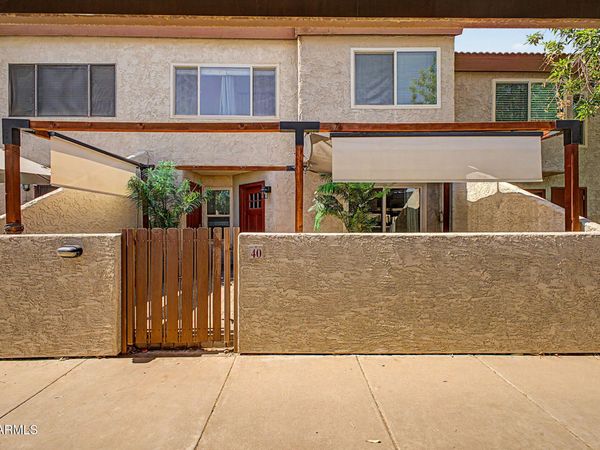 2040 S LONGMORE Street, Unit 40, Mesa, AZ 85202