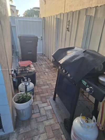 507 W 68th St , Unit 5, Hialeah, FL 33014 Photo