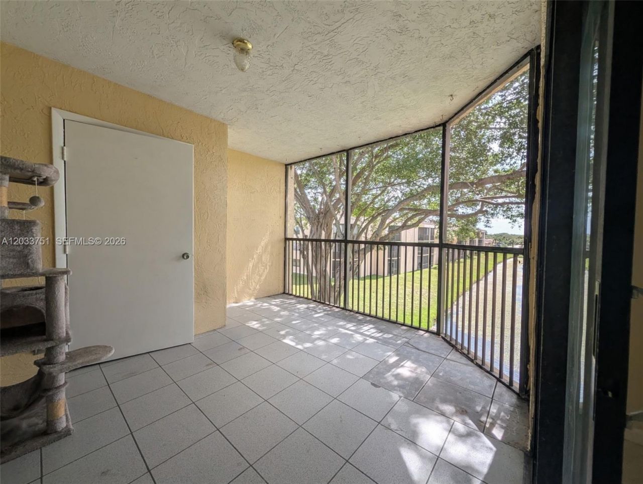 3252 Foxcroft Rd, Unit 307, Miramar, FL 33025 Photo