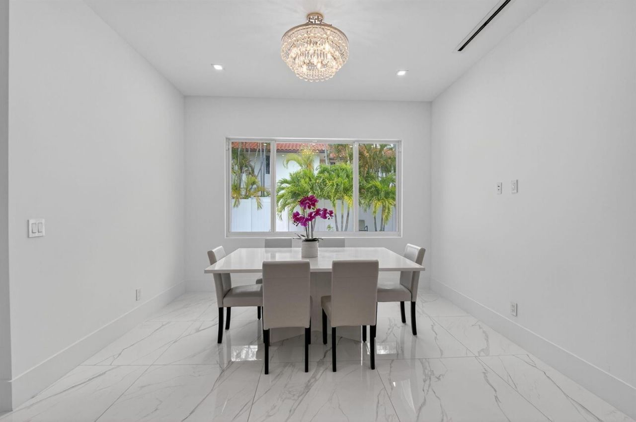 711 NE 6th Street , Boca Raton, FL 33432 Photo