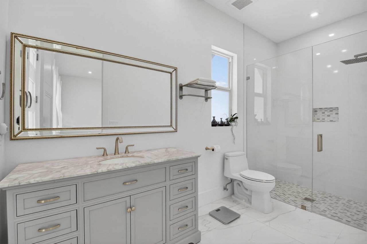 711 NE 6th Street , Boca Raton, FL 33432 Photo