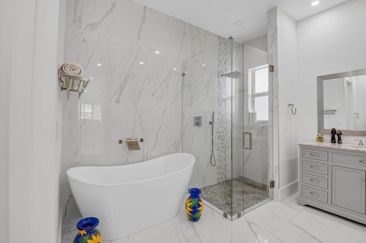 711 NE 6th Street , Boca Raton, FL 33432 Photo