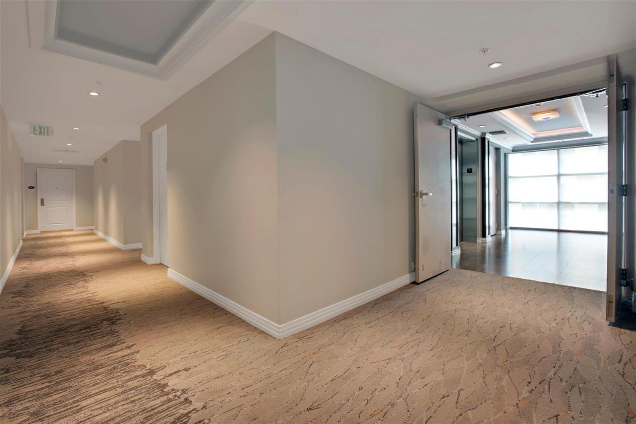 350 SE 2nd Street , Unit 1870, Fort Lauderdale, FL 33301 Photo