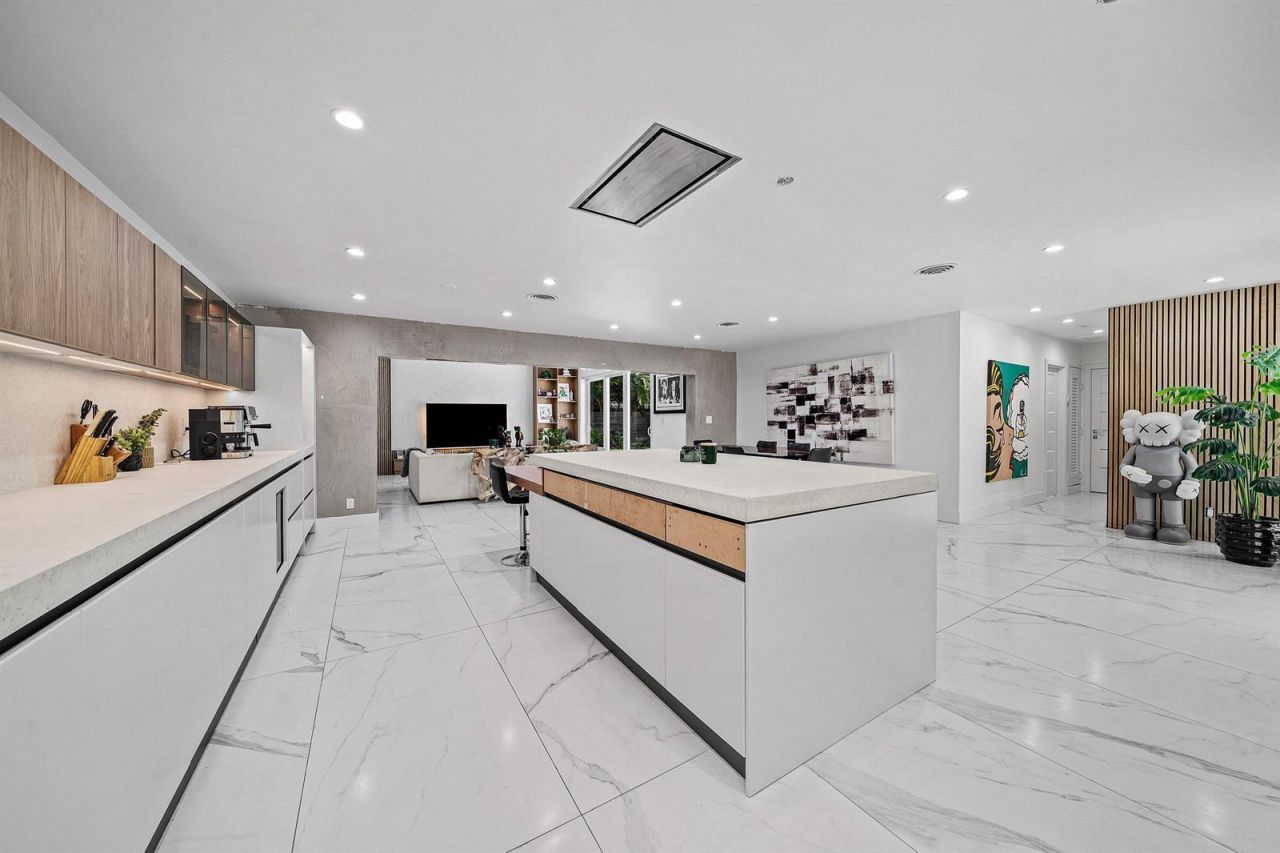 5920 NE 21st Road , Fort Lauderdale, FL 33308 Photo