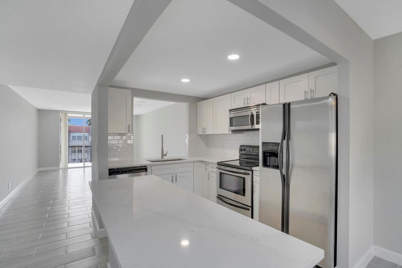 777 S Federal Highway , Unit 301e, Pompano Beach, FL 33062 Photo
