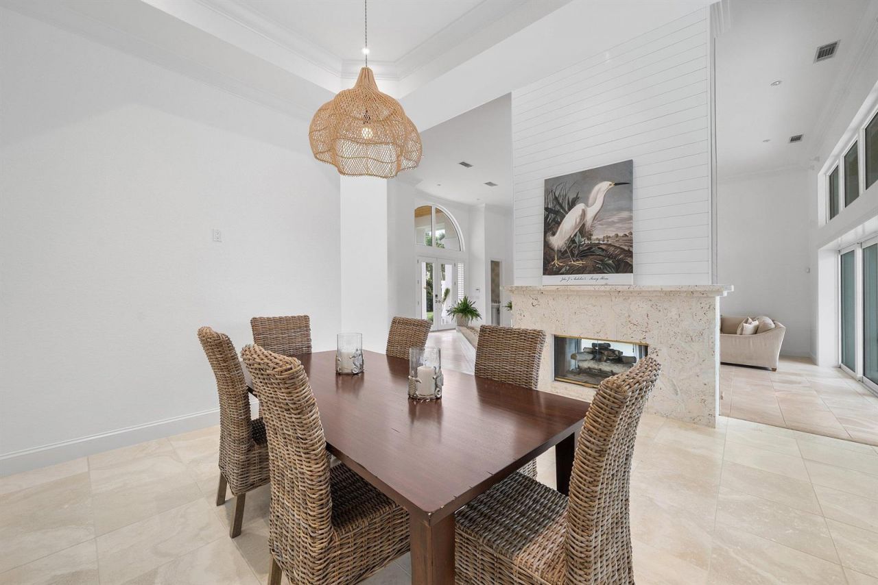 2925 SE Dune Drive , Hutchinson Island, FL 34996 Photo