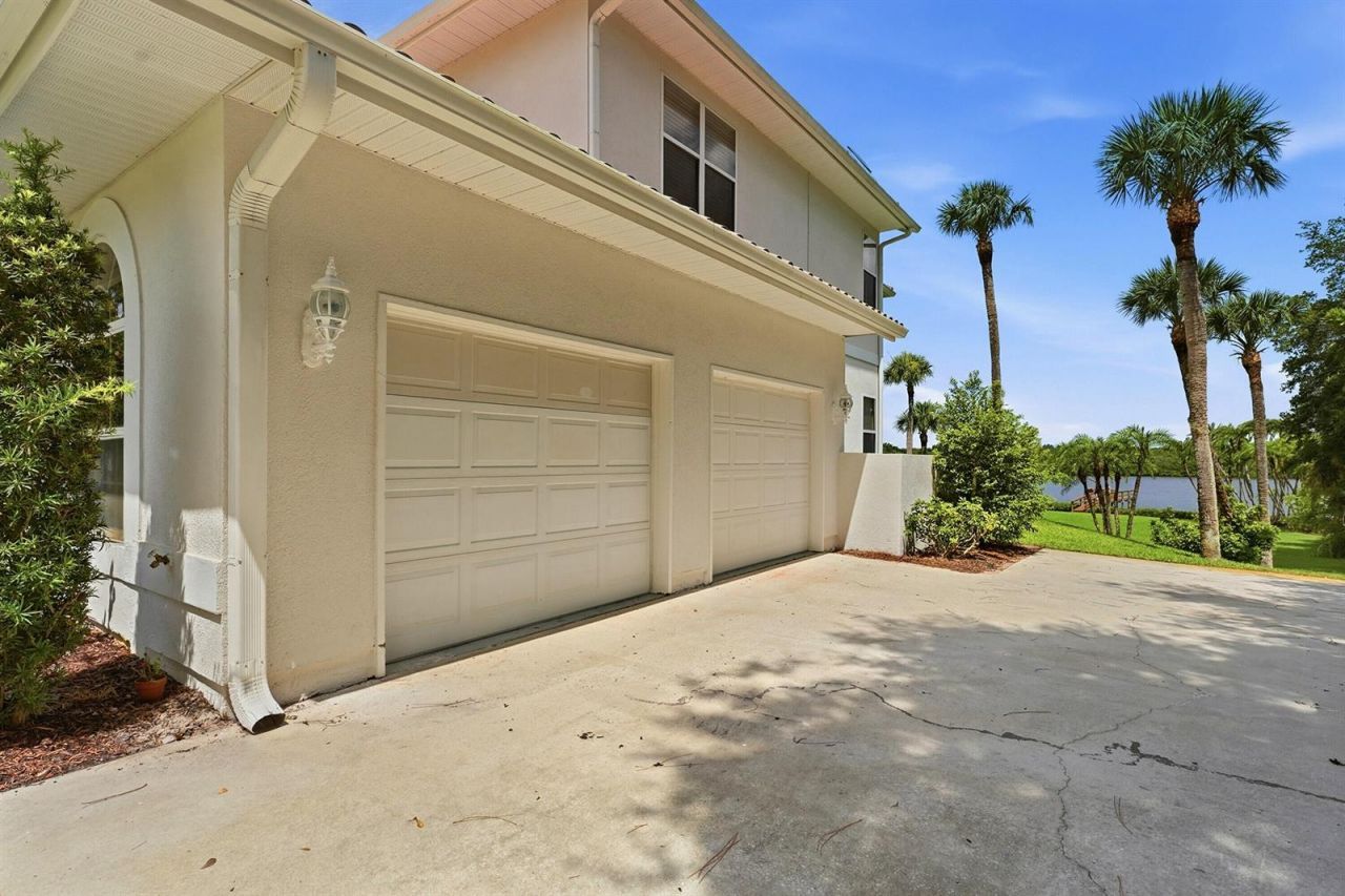 12765 Roseland Road , Sebastian, FL 32958 Photo