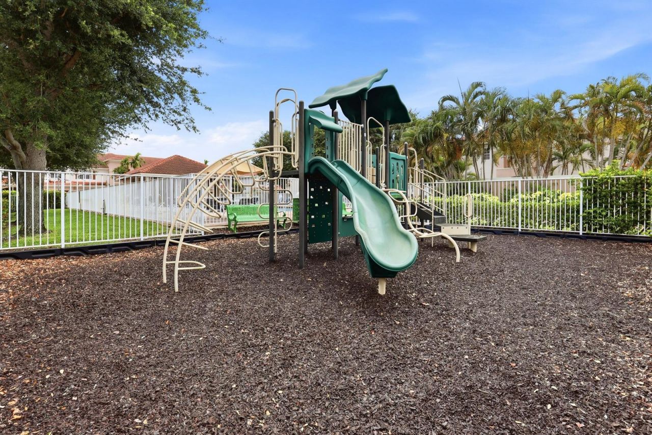80 Nottingham Place , Boynton Beach, FL 33426 Photo