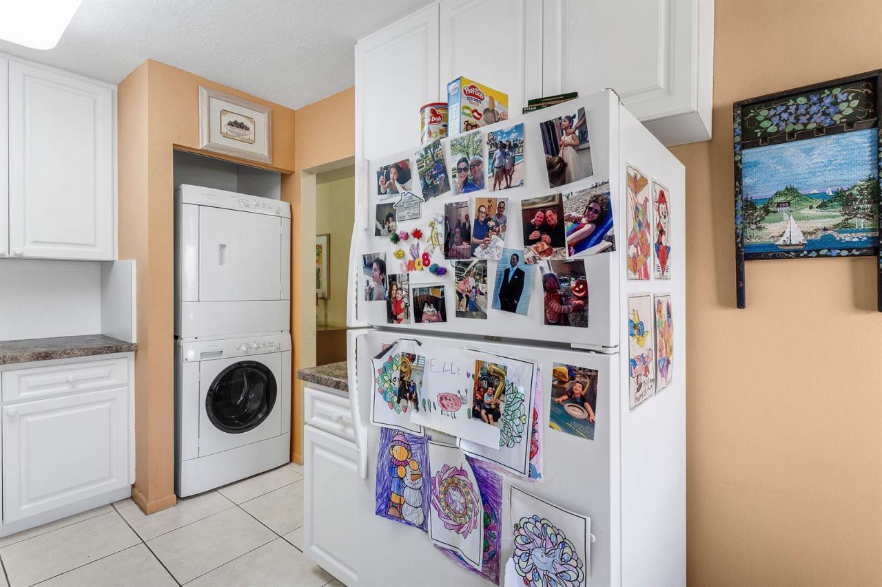 29 Stratford Lane W, Unit B, Boynton Beach, FL 33436 Photo