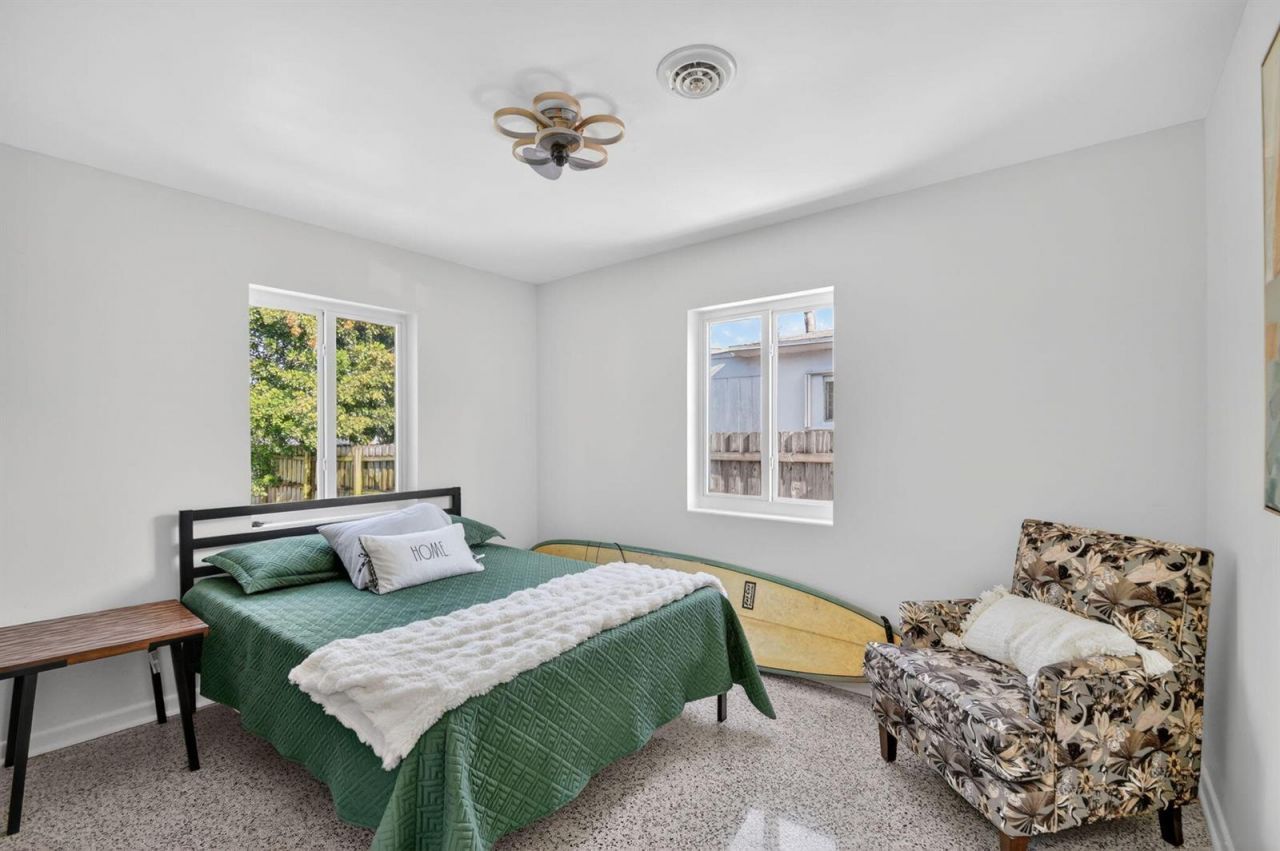 1426 N K Street , Lake Worth, FL 33460 Photo