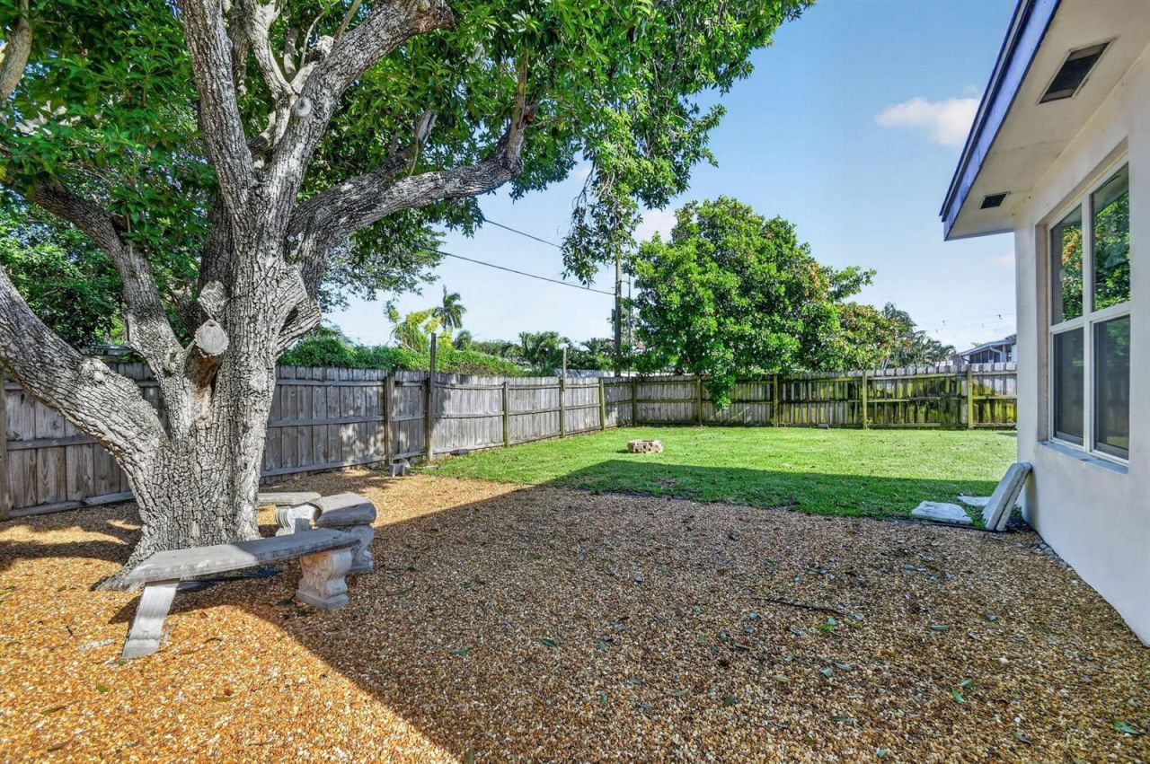 1426 N K Street , Lake Worth, FL 33460 Photo