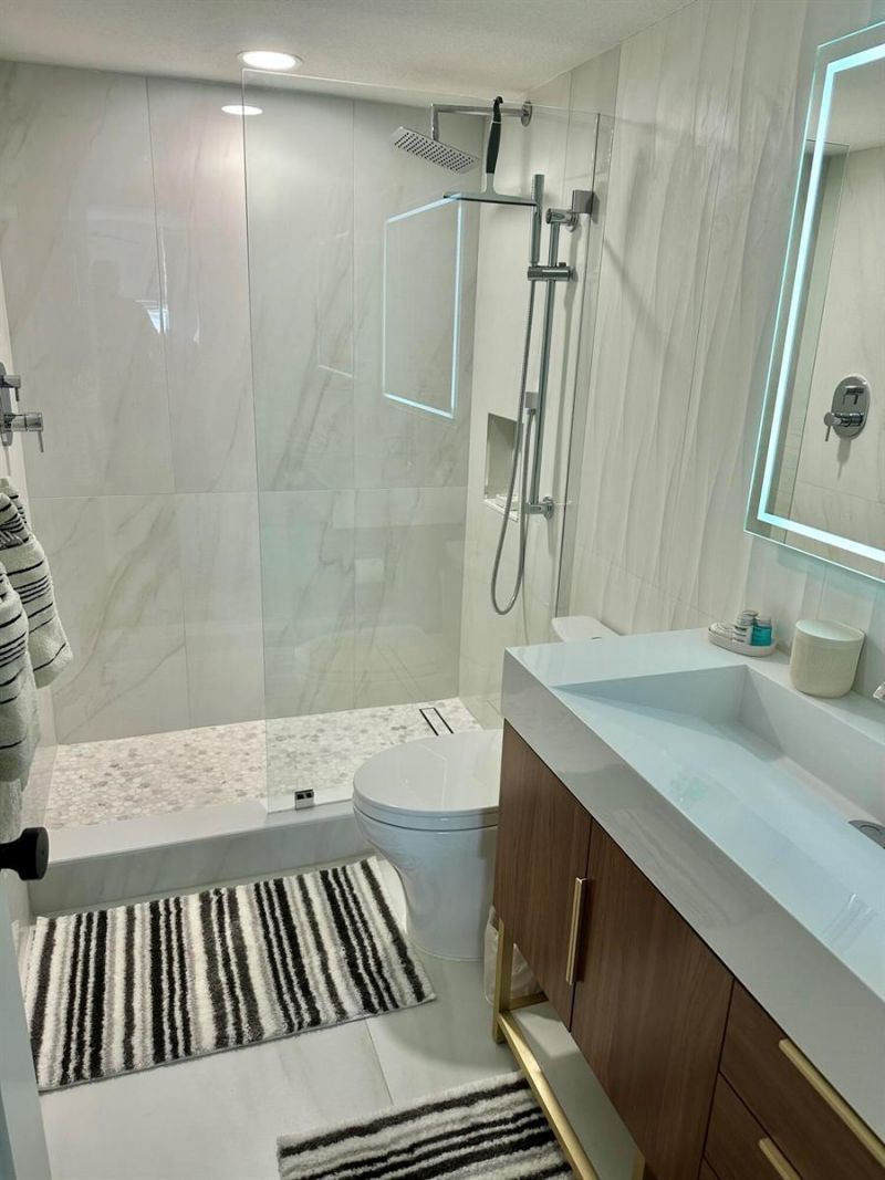 167 Yacht Club Way , Unit 204, Hypoluxo, FL 33462 Photo