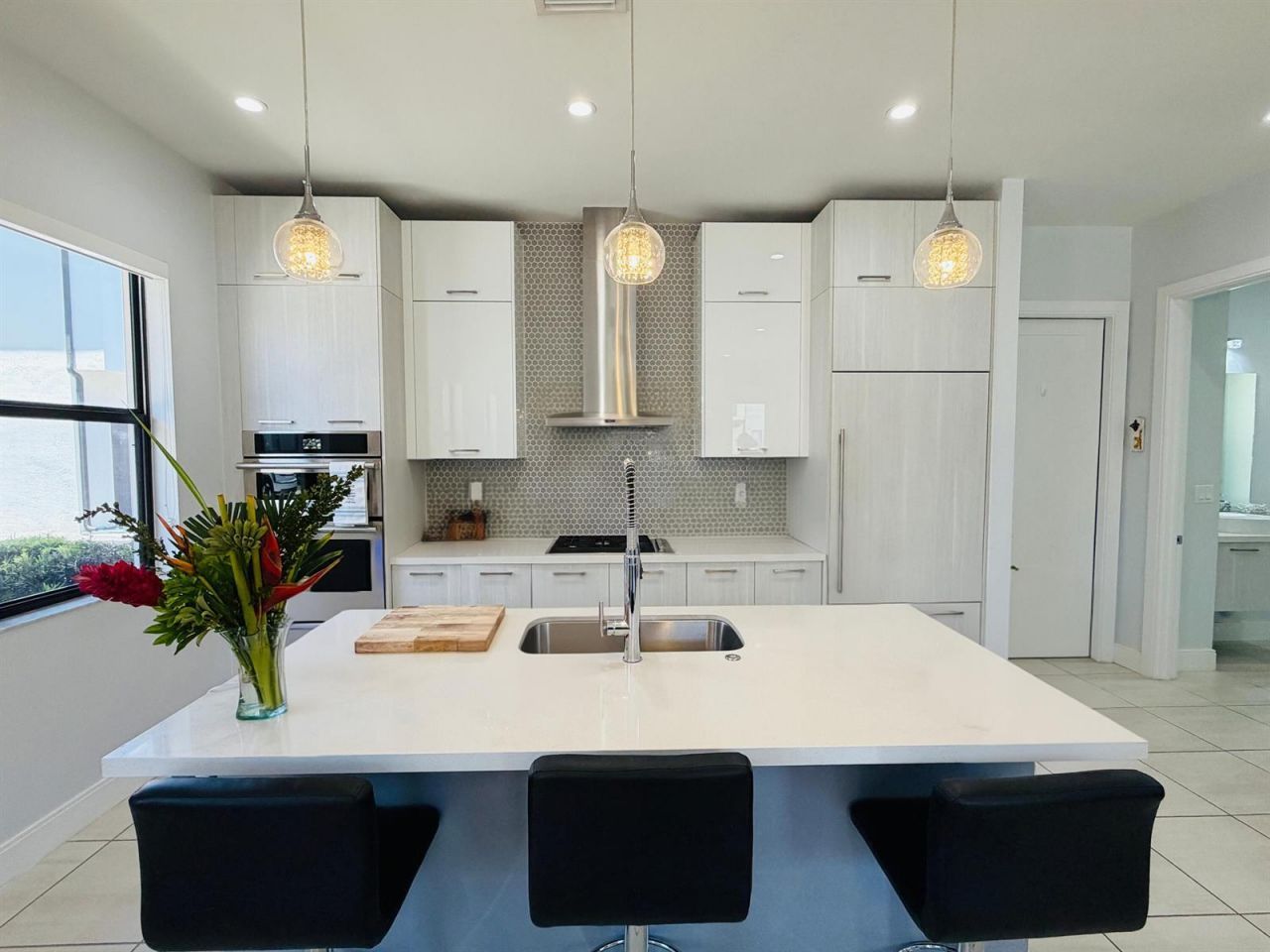 8288 NW 44th Terrace , Doral, FL 33166 Photo