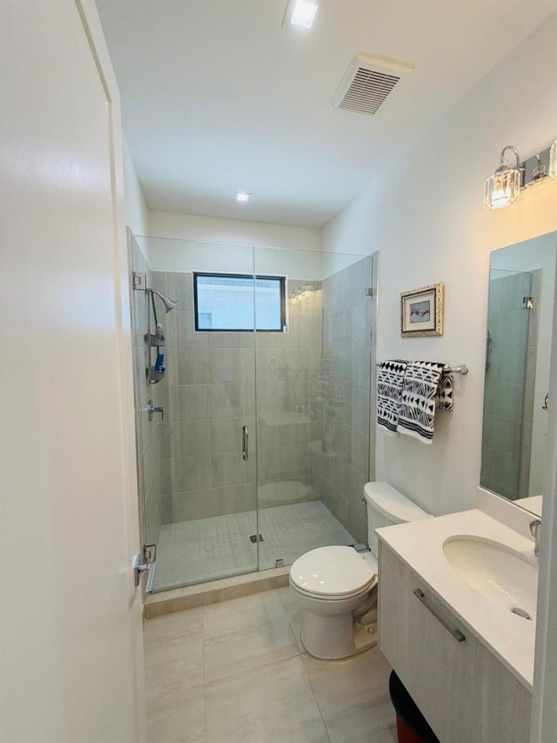 8288 NW 44th Terrace , Doral, FL 33166 Photo