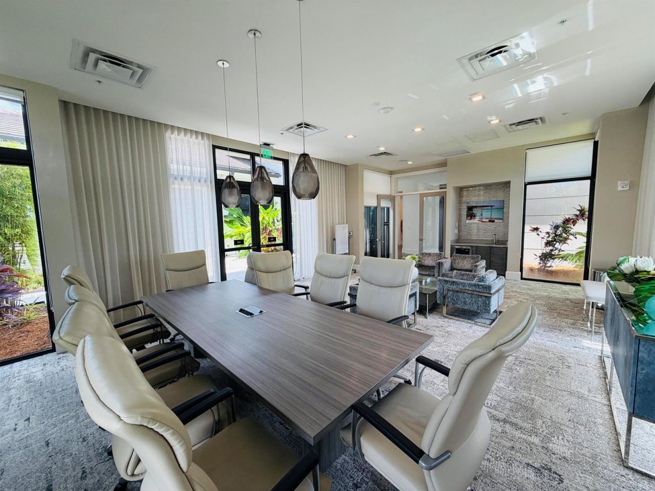 8288 NW 44th Terrace , Doral, FL 33166 Photo