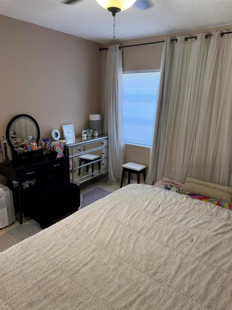 2901 33rd Avenue , Unit 1c, Fort Lauderdale, FL 33308 Photo