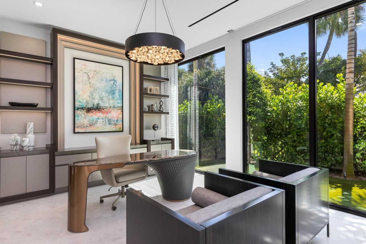 217 Thatch Palm Drive , Boca Raton, FL 33432 Photo