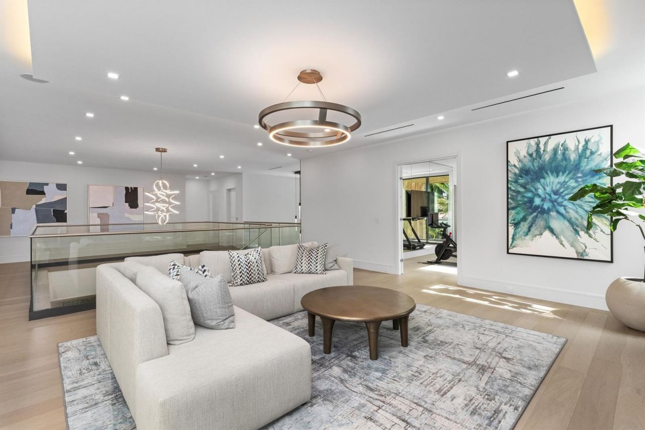 217 Thatch Palm Drive , Boca Raton, FL 33432 Photo