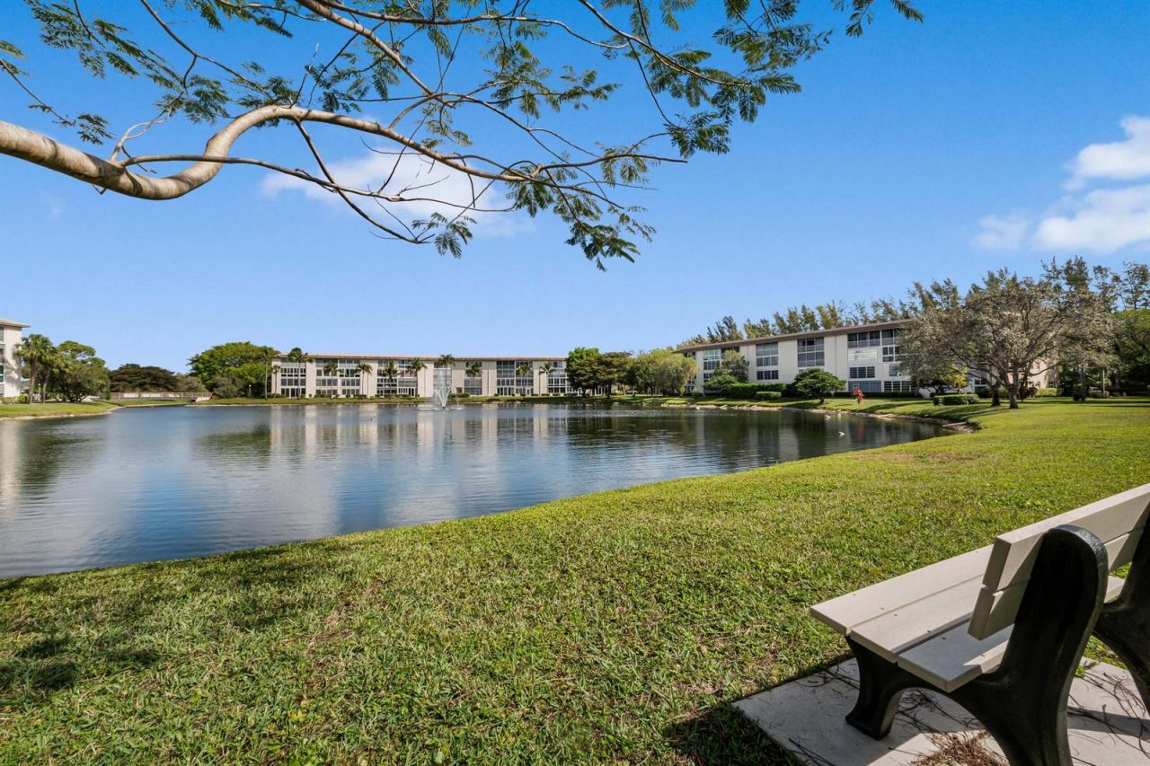 1903 Bermuda Circle , Unit D3, Coconut Creek, FL 33066 Photo