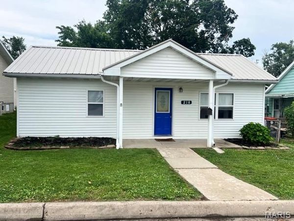 218 E Jefferson Street , Palmyra, MO 63461