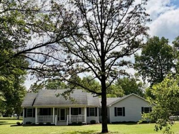 900 County Highway 505 , Benton, MO 63736