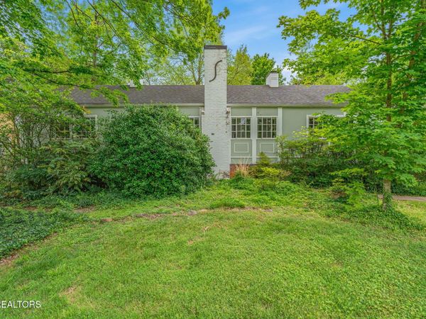 726 Scenic Drive, Knoxville, TN 37919