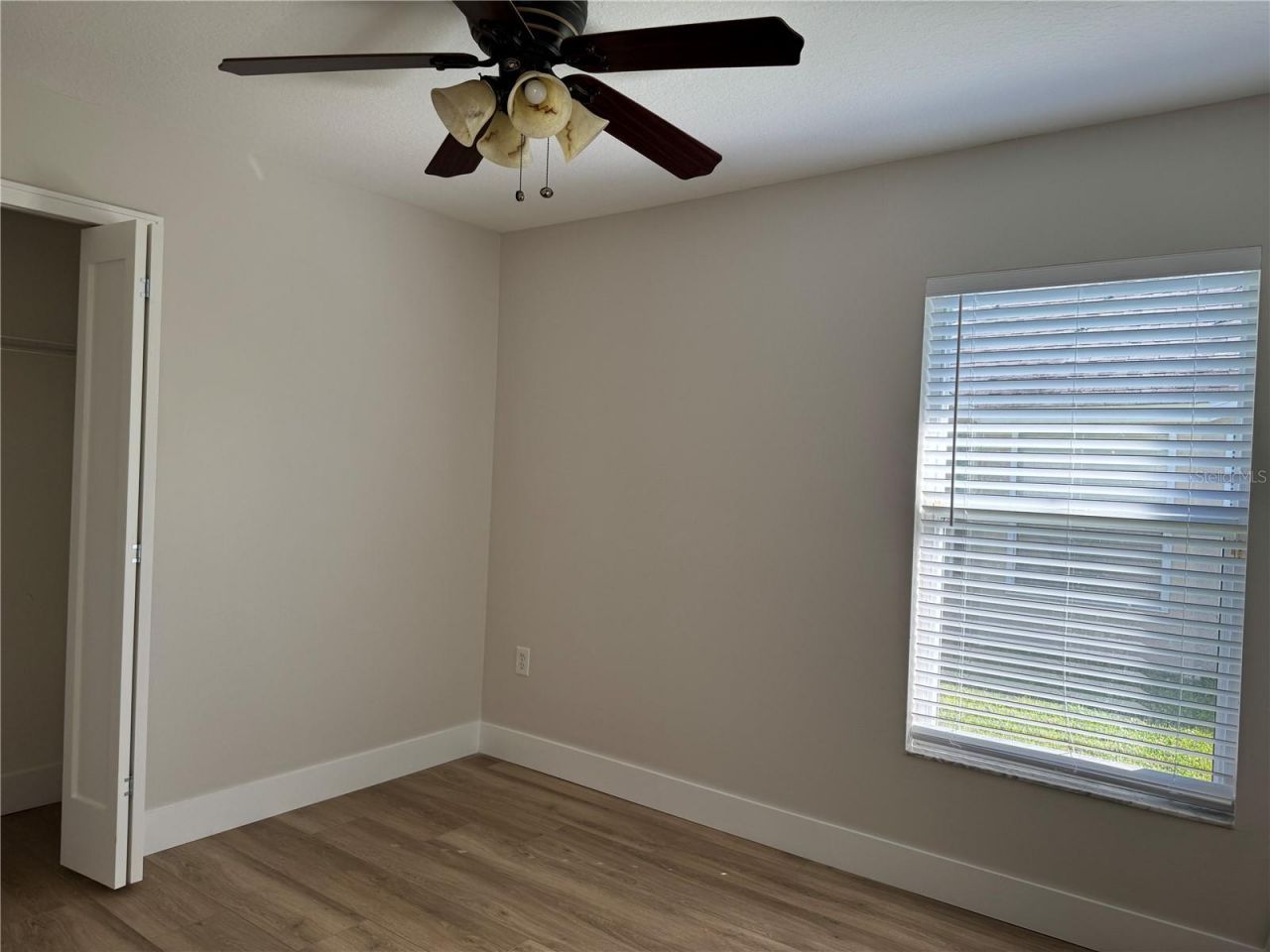 3709 62nd Avenue E, Bradenton, FL 34203 Photo