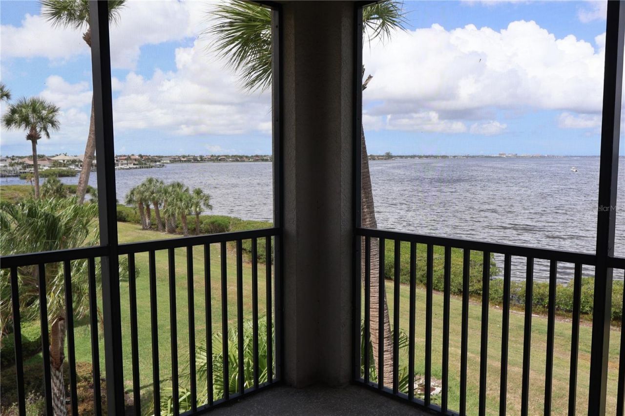 920 Tidewater Shores Loop , Unit 301, Bradenton, FL 34208 Photo