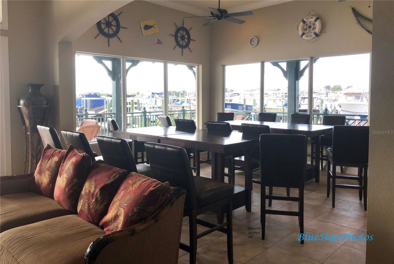 920 Tidewater Shores Loop, Unit 301, Bradenton, FL 34208 Photo