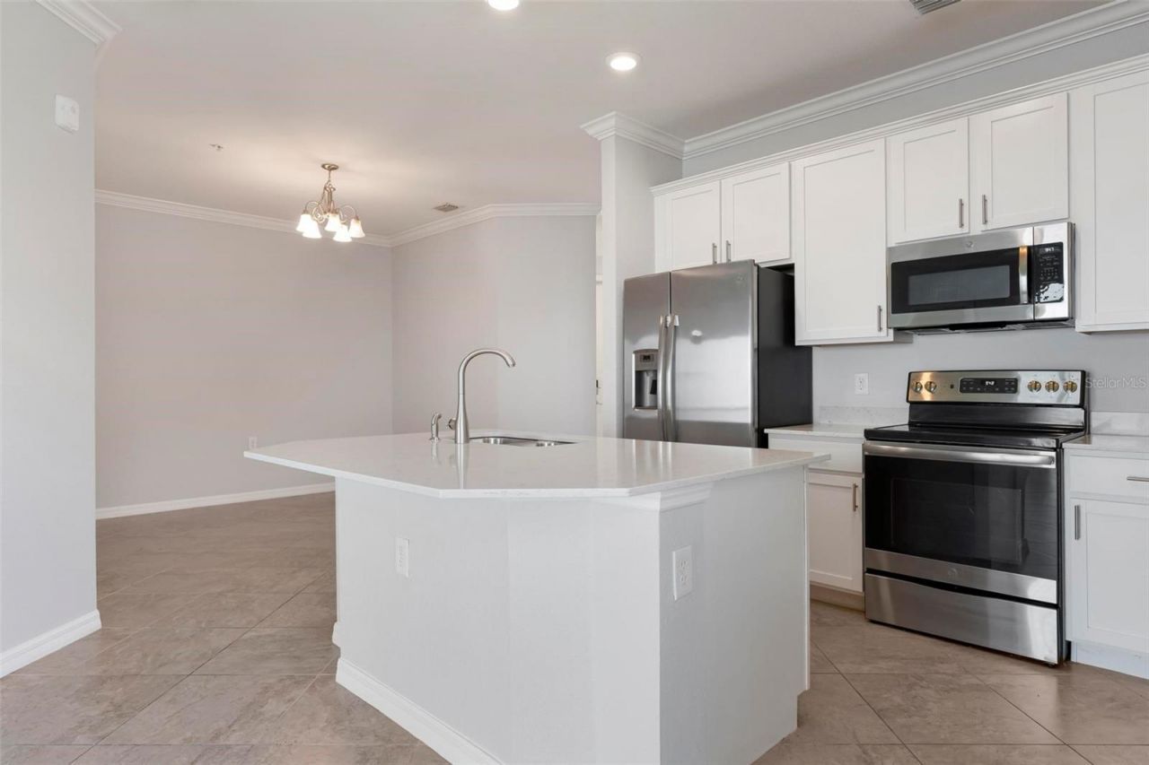 920 Tidewater Shores Loop, Unit 301, Bradenton, FL 34208 Photo