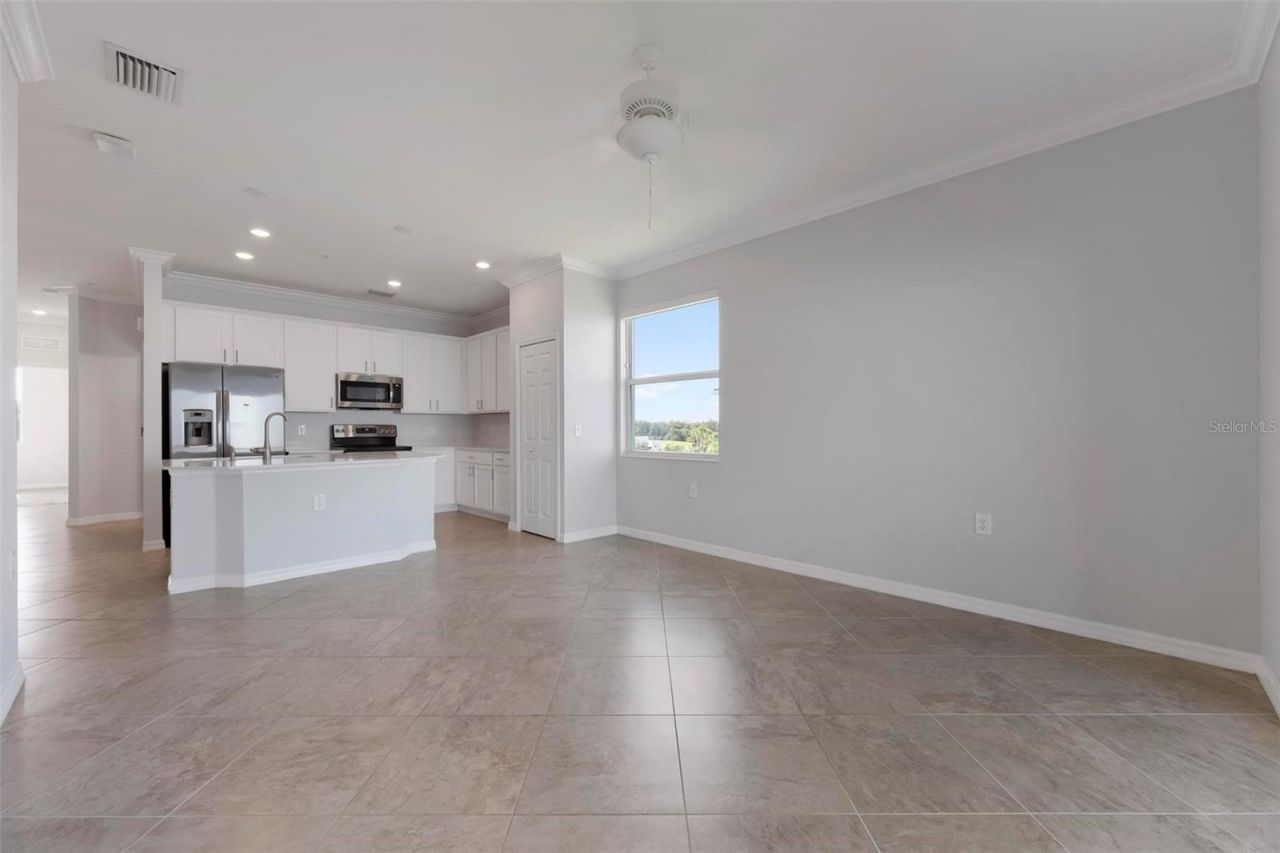 920 Tidewater Shores Loop, Unit 301, Bradenton, FL 34208 Photo