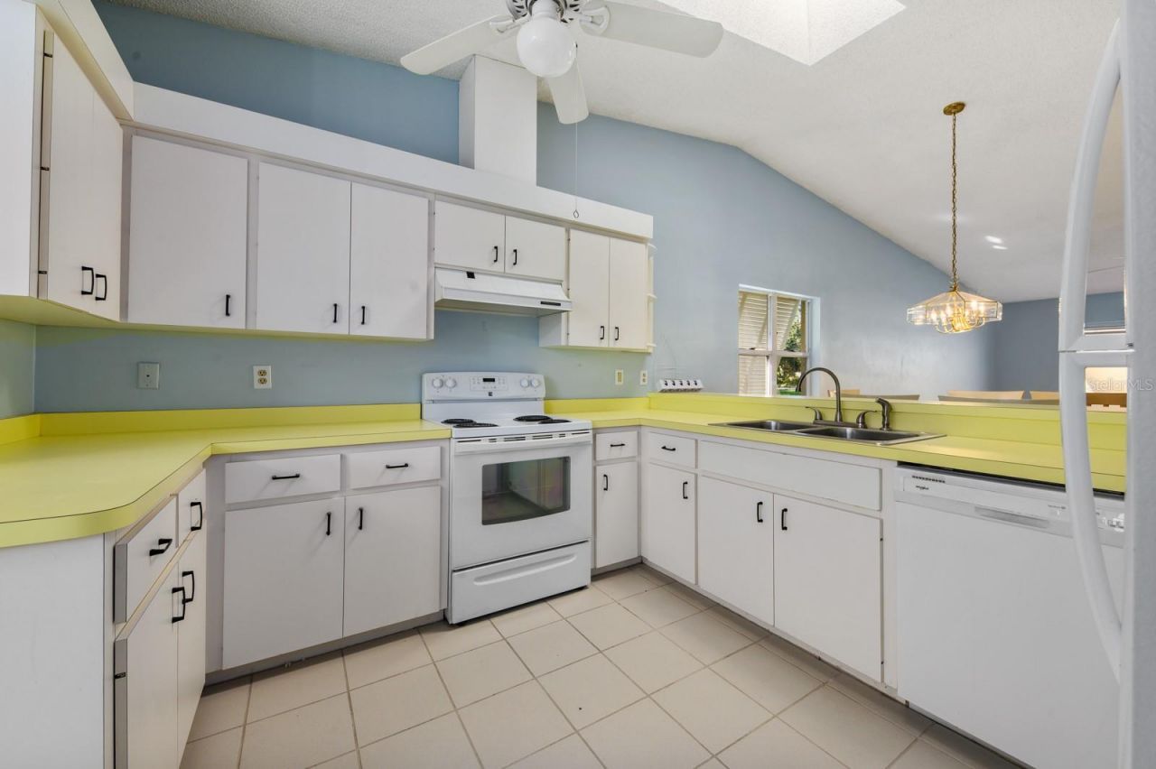 5528 37th Street E, Unit 5528, Bradenton, FL 34203 Photo