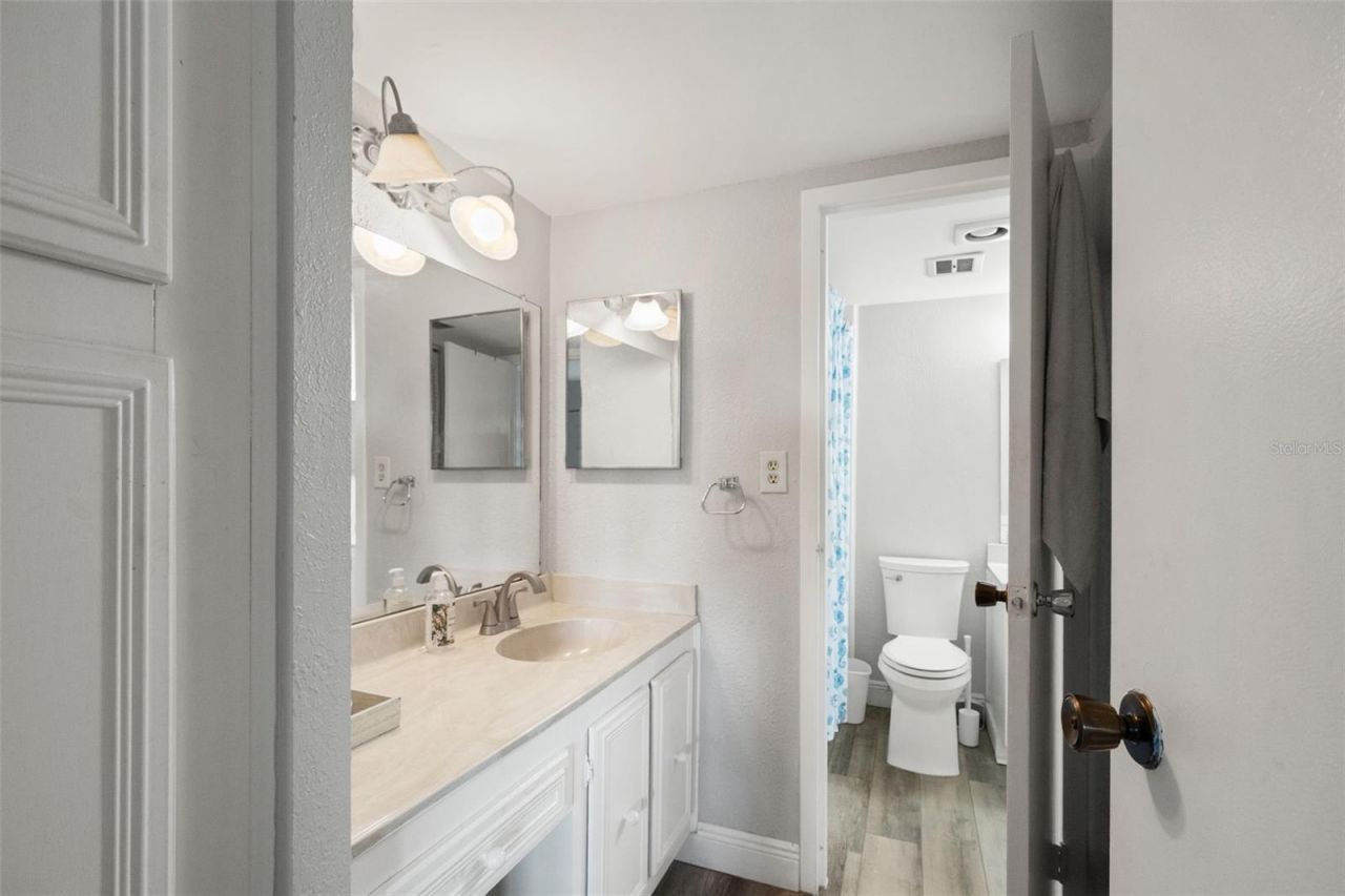 7321 Central Avenue , Unit 407, Saint Petersburg, FL 33710 Photo