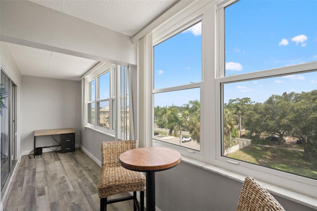 7321 Central Avenue , Unit 407, Saint Petersburg, FL 33710 Photo