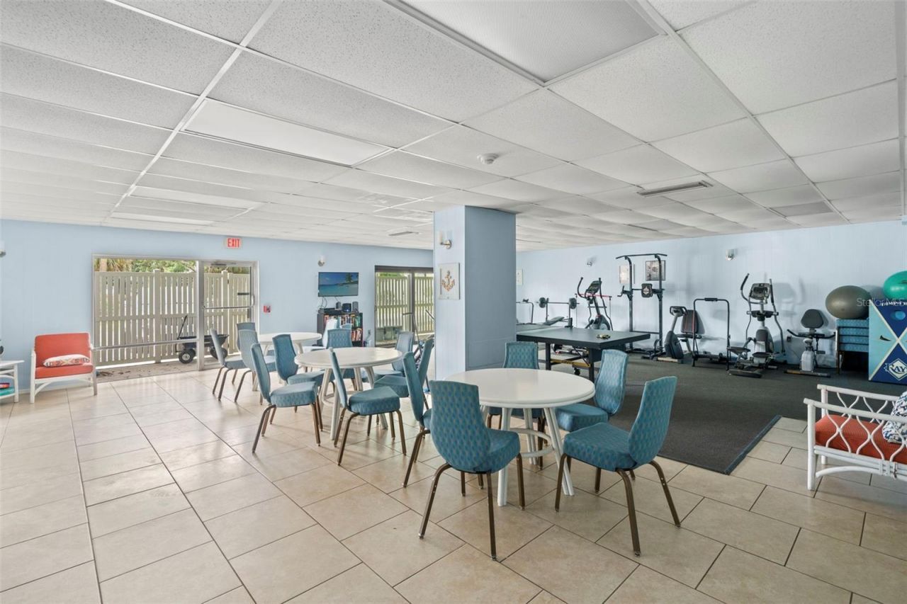 7321 Central Avenue , Unit 407, Saint Petersburg, FL 33710 Photo