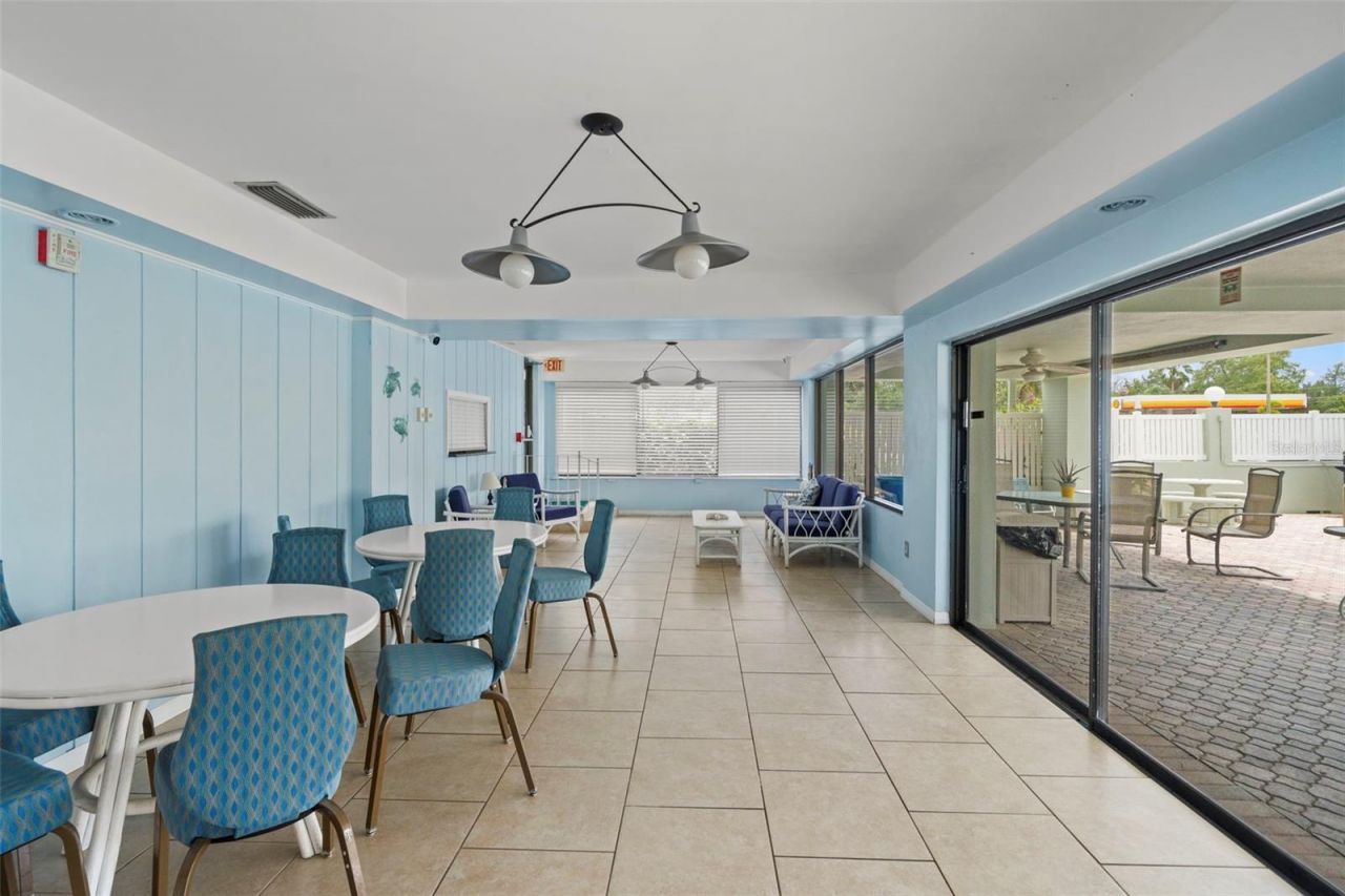 7321 Central Avenue , Unit 407, Saint Petersburg, FL 33710 Photo