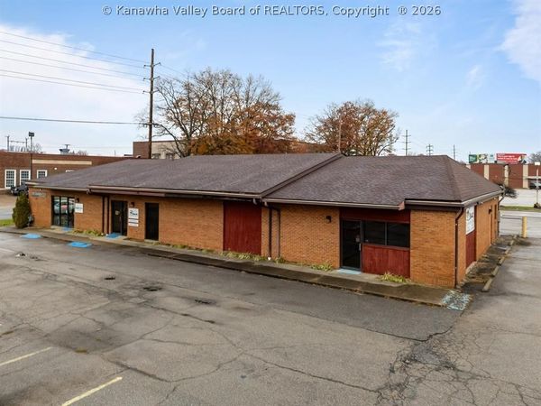 2819 5th Avenue, Huntington, WV 25702