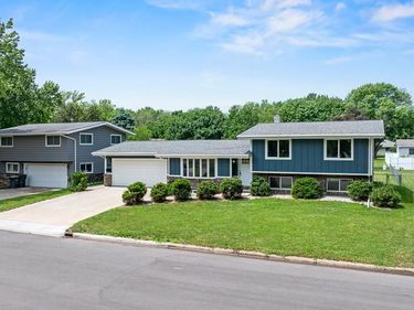 600 Lawrence Street, Marshall, MN 56258