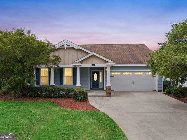 106 Waters Edge Drive, Kingsland, GA 31548