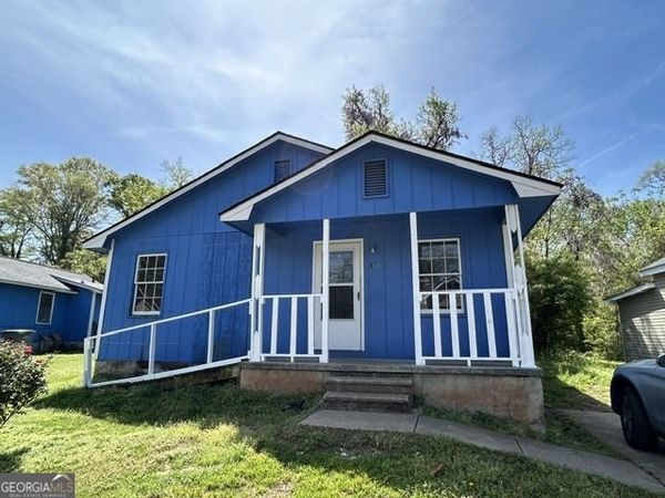408 E Bacon Street, Lagrange, GA 30241