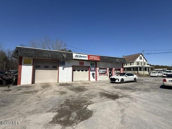 2349 NY-50, Saratoga Springs, NY 12866
