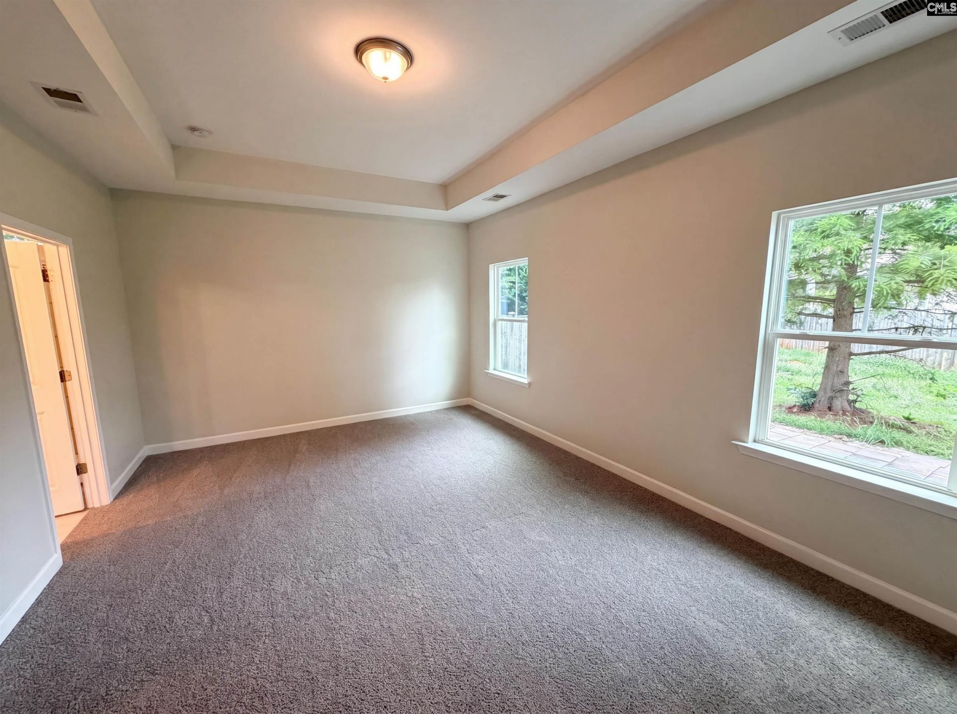 345 Hollow Cove Road  Photo 4