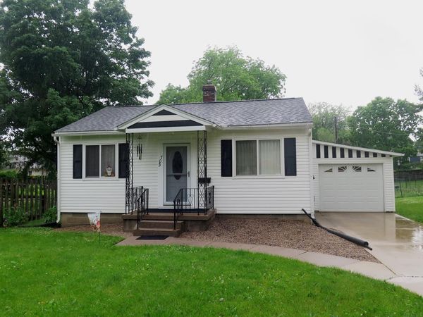 307 Ohio Street, Decorah, IA 52101