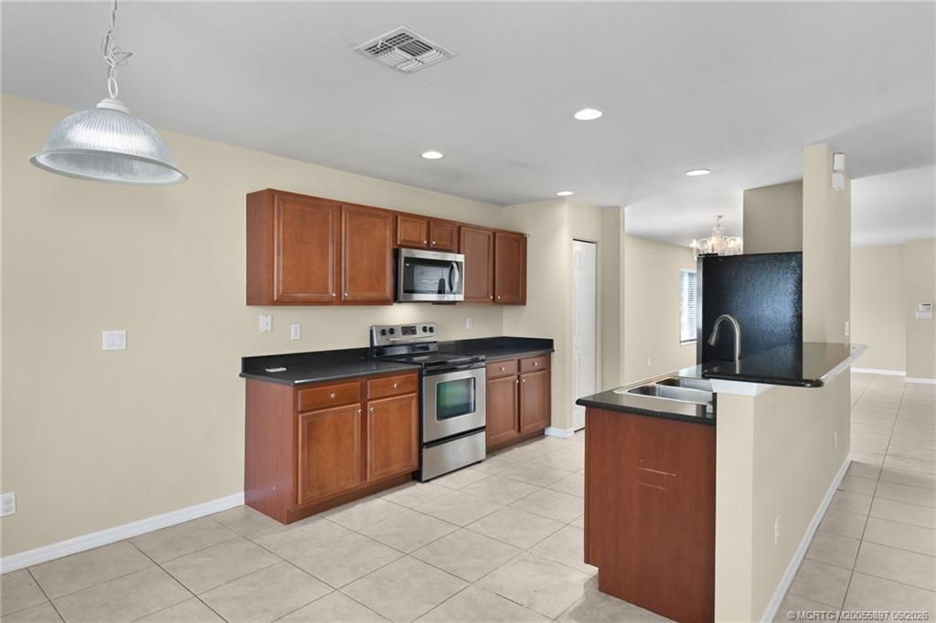 1952 SW Providence Place, Port Saint Lucie, FL 34953 Photo