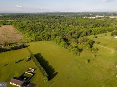 ROSE HILL LANE , BERRYVILLE, VA 22611