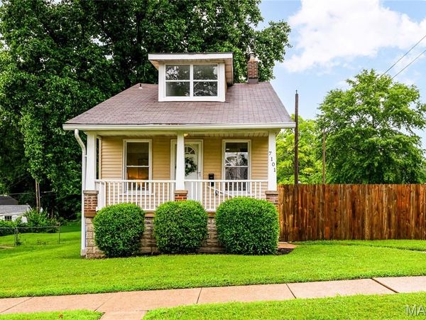 7101 Lindenwood Place , St Louis, MO 63109
