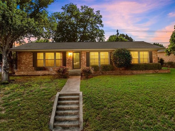 2349 Mount Carmel Drive , Waco, TX 76710