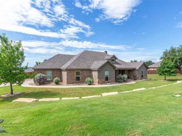 110 Moore Drive , Tuscola, TX 79562