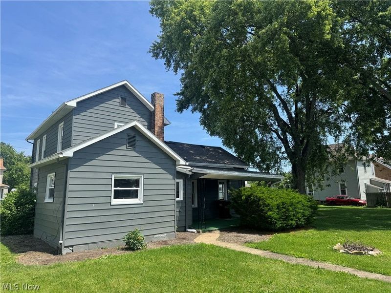 218 Main Street W, Beach City, OH 44608 Photo 10